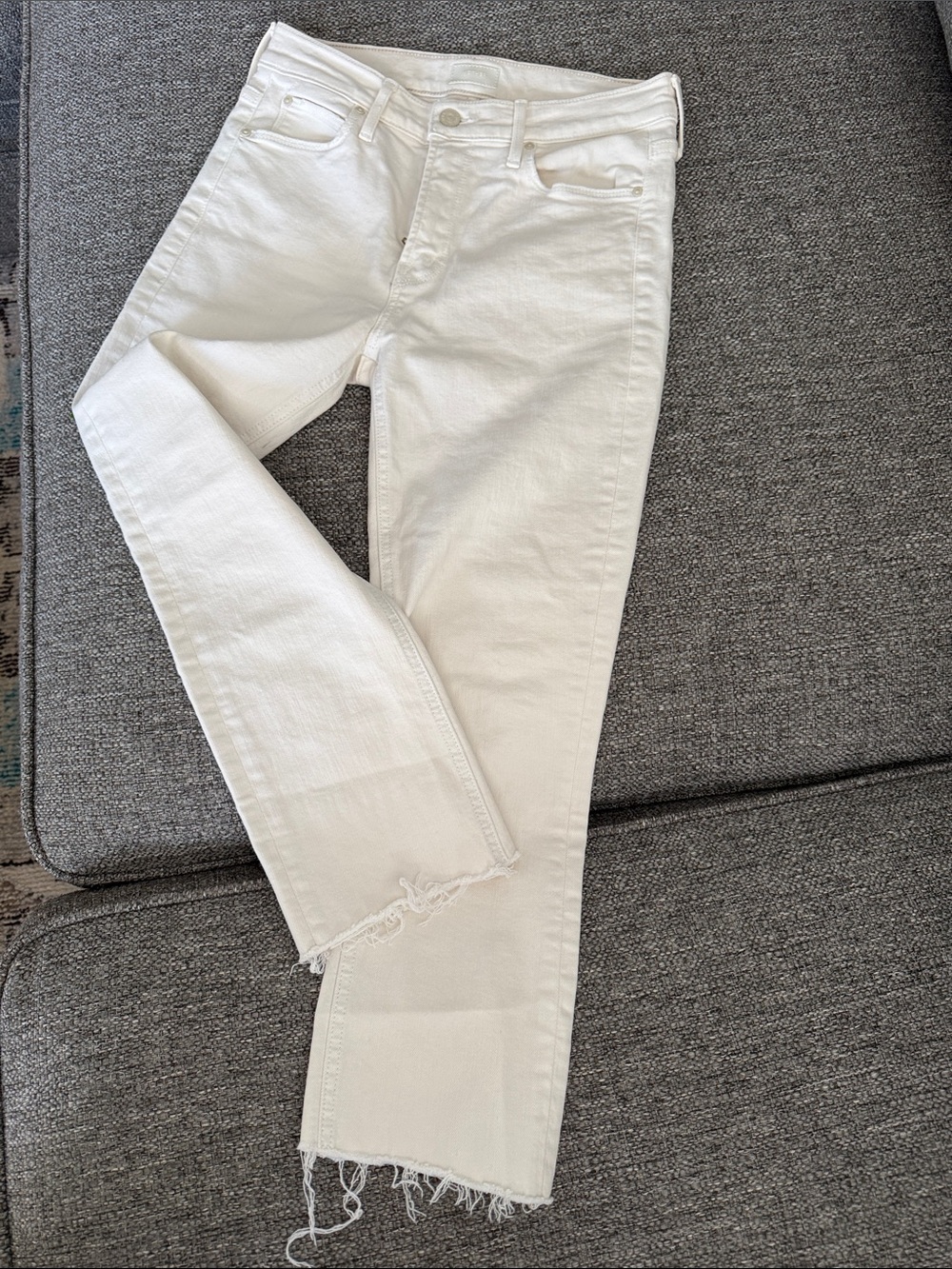 MOTHER Petite Lil “Cream Puff” Dazzler Crop Jeans with Frayed Hem, Sz. 27